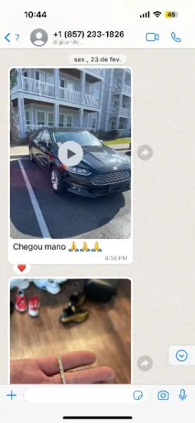 Aluno da LAU mostrando compra real feita no leilão