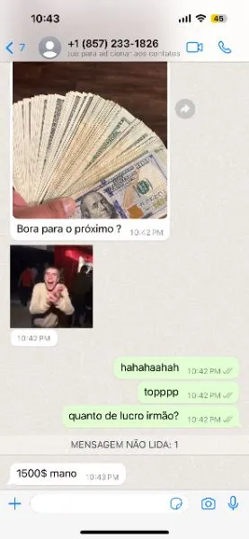 Aluno da LAU mostrando compra real feita no leilão