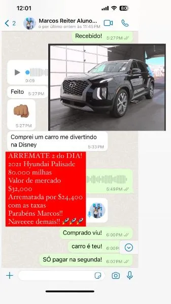 Aluno da LAU mostrando compra real feita no leilão